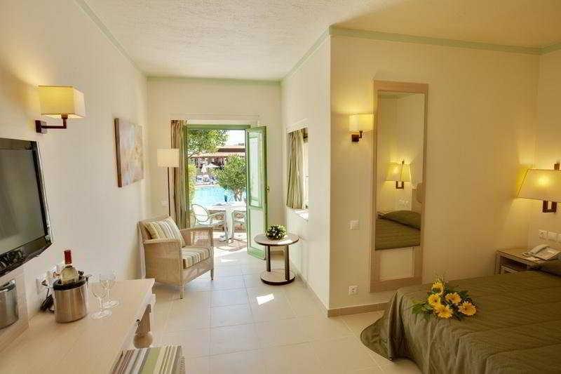 Silva Beach Hotel Hersonissos  Esterno foto